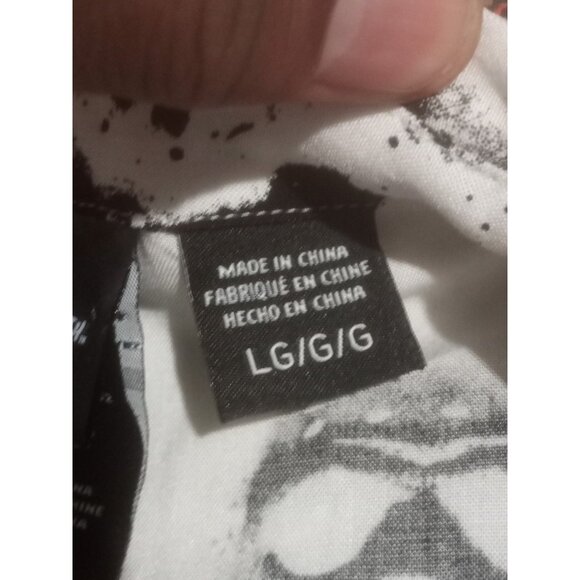 New Friday the 13th Mens Jason Voorhees AOP Button Down Shirt Large L - Picture 11 of 13